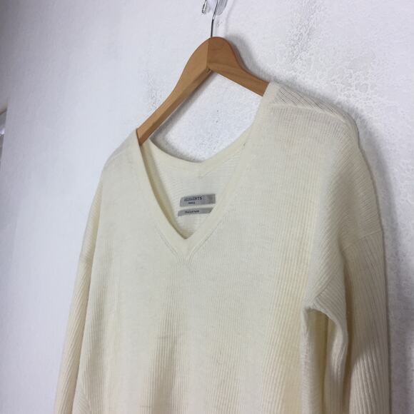 Allsaints Kelsey Cream V-neck Knit Top Lightweight Small Italian Yarn Minimalist - Picture 7 of 14